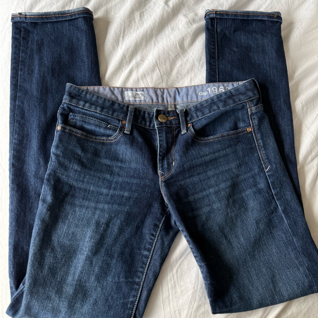 Women’s Gap Straight Jeans